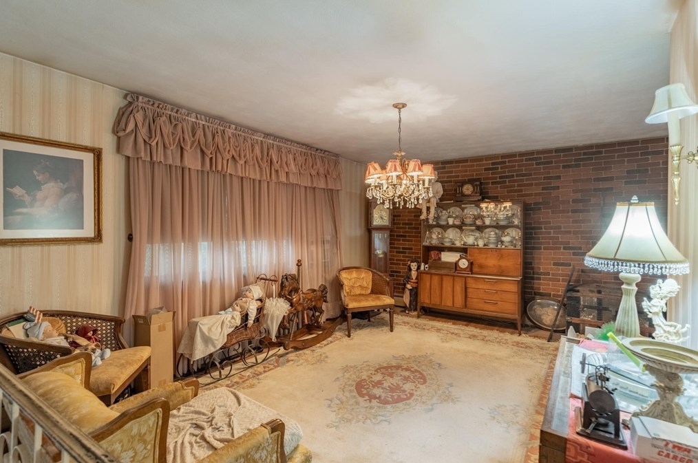 13 Donegal Rd, Peabody MA 01960-3616 exterior