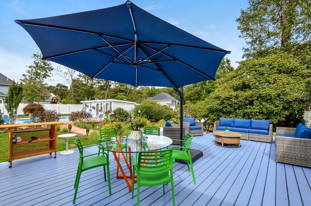 57 Alice St, Dartmouth MA 02747-1915 exterior