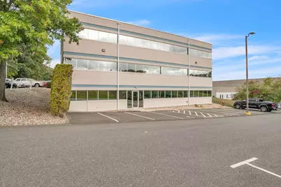 40 Bobala Rd, Holyoke, MA 01040 - Photo 4
