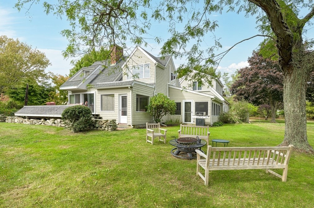 540 River Rd #0, Westport, MA 02790