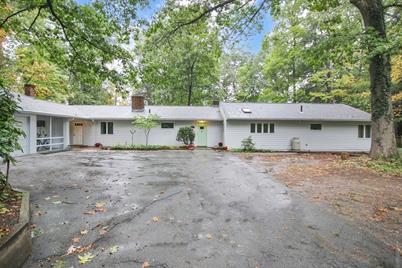 20 Hills Rd, Amherst, MA 01002 - Photo 1