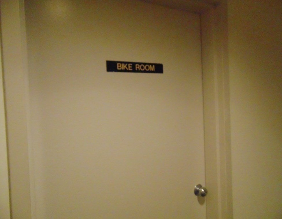 133 Commander Shea Blvd, Quincy MA 02171-1560 exterior