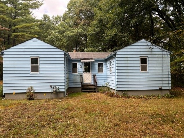 29 Wood Rd, Montgomery, MA 01085