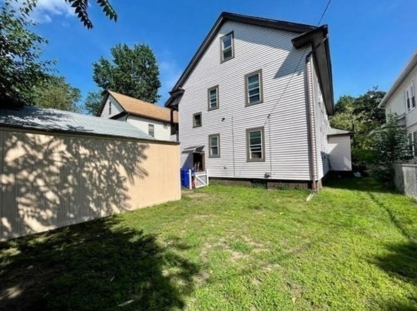 28-30 Ainsworth St, Springfield, MA 01108