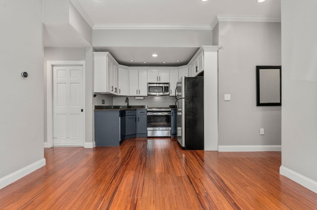 499 Sumner St #1-1, Boston, MA 02128