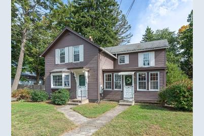 39 Knox, Palmer, MA 01069 - Photo 1