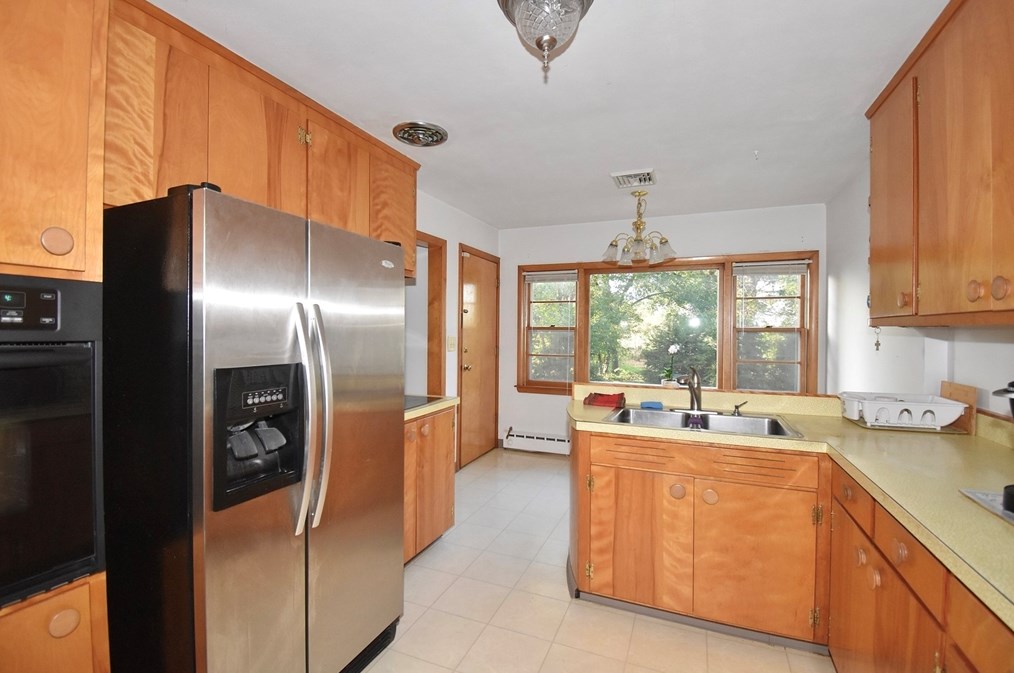 442 Prospect St, Chicopee, MA 01020 exterior
