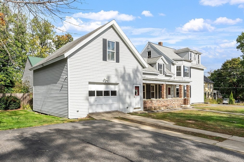 142 Pleasant St, Winchendon, MA 01475