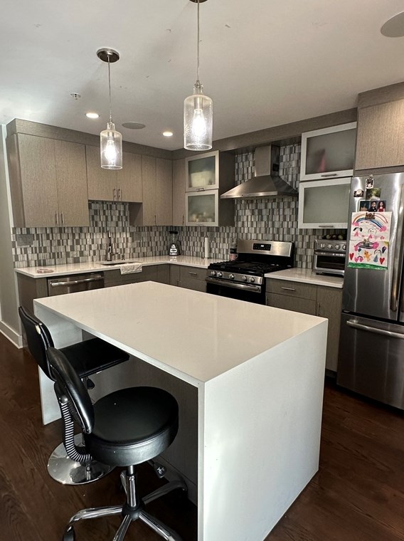 13 Ruthven St #2, Boston, MA 02121