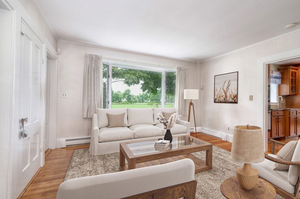 302 Pleasant St, Weymouth MA 02190-2621 exterior