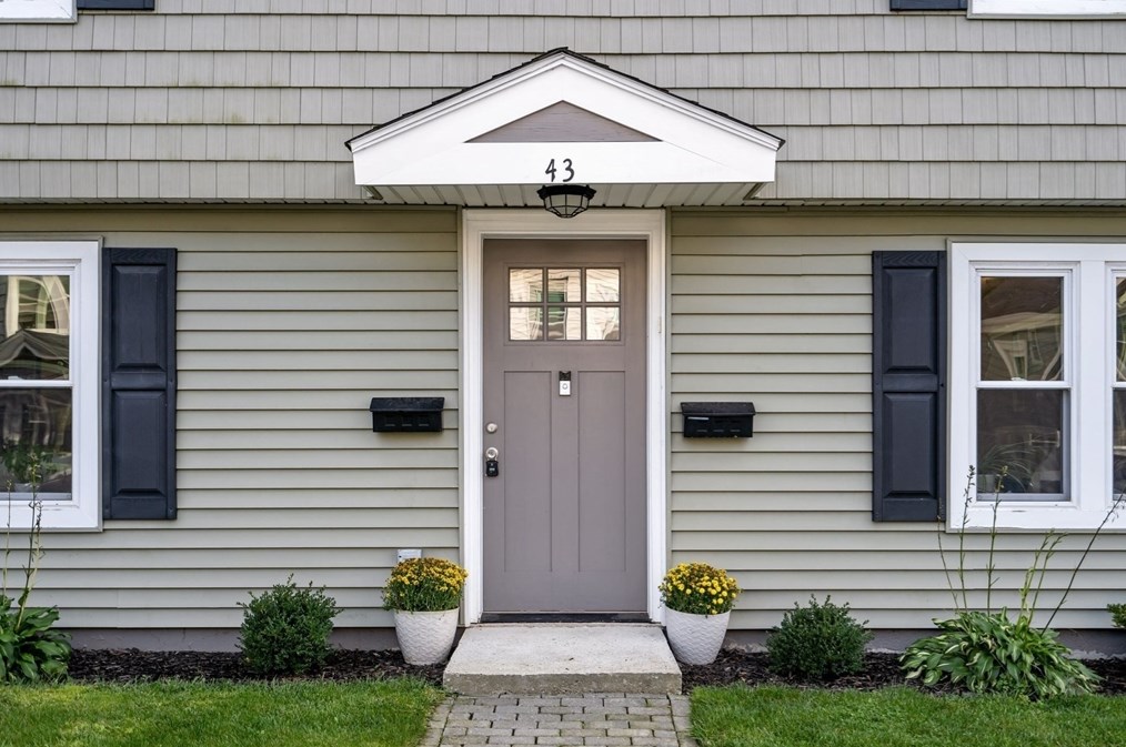 43 Sagamore Ave #1, Winthrop, MA 02152