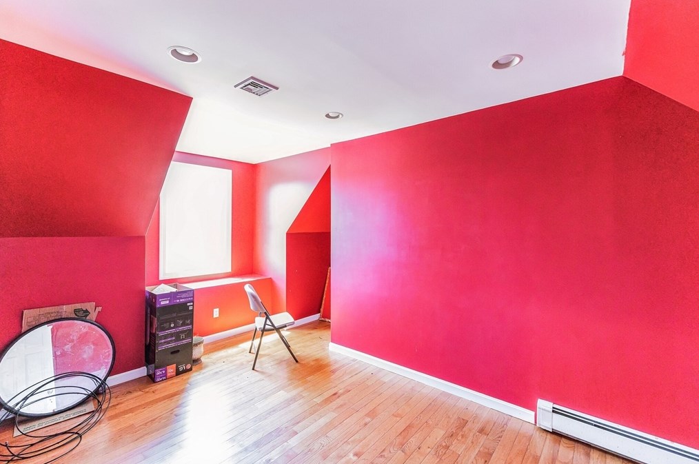 1 Aster Ln, Dartmouth MA 02748-1785 exterior