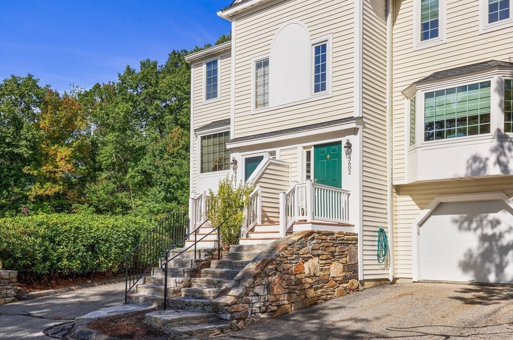 3601 Knightsbridge Close #3601, Worcester, MA 01609