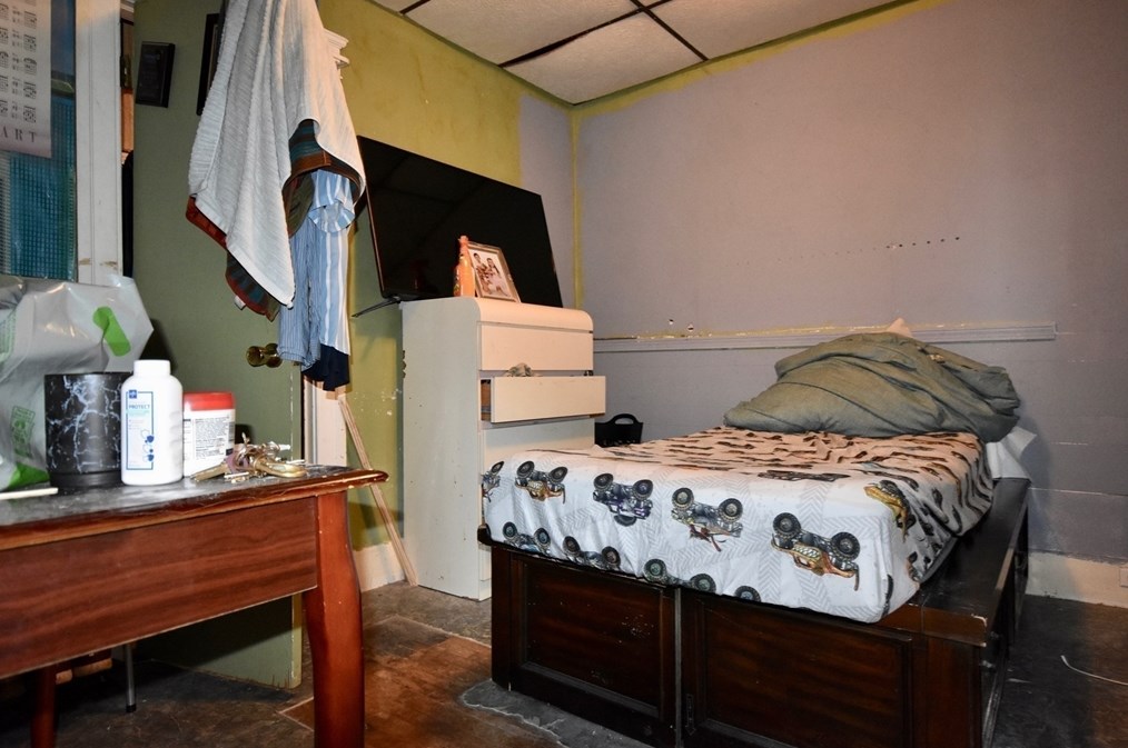 36 Plantation St, Worcester MA 01604-4756 exterior