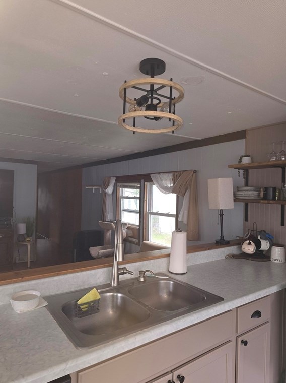 30 Klondike Ave, Montgomery, MA 01085