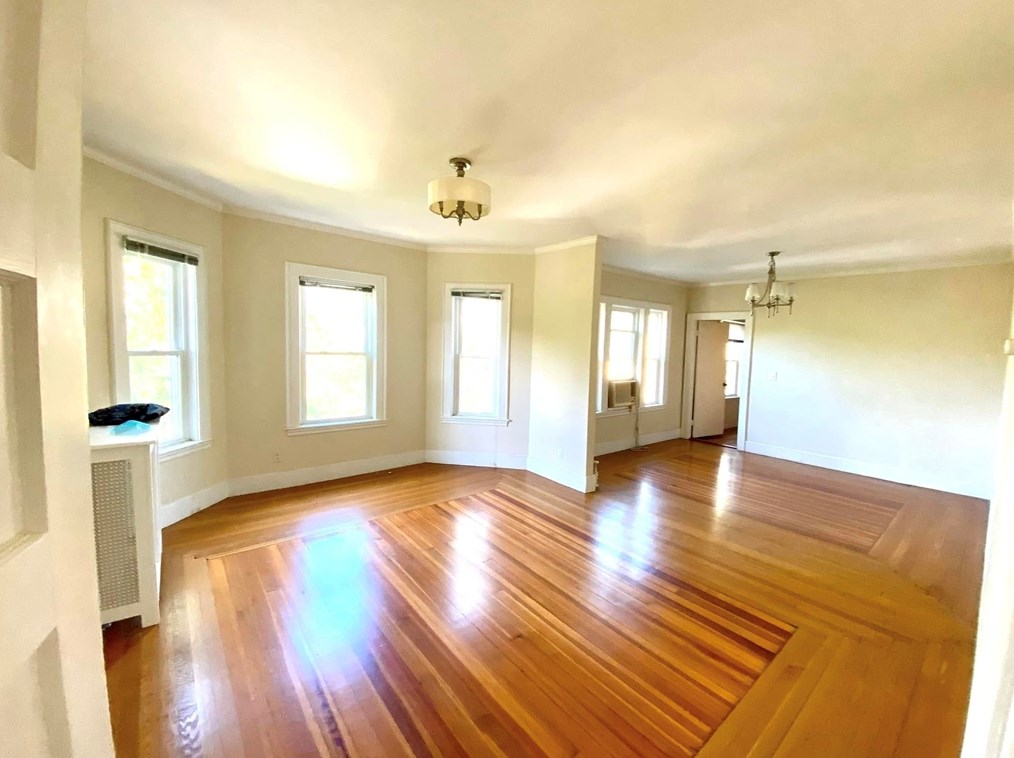 172 Fayerweather #2, Cambridge, MA 02138