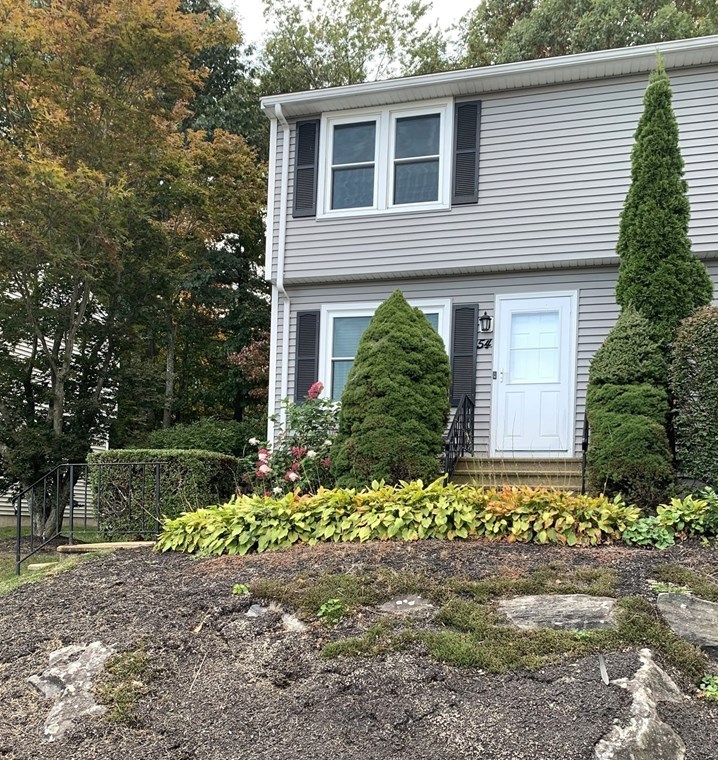 270 Sunderland Rd #54, Worcester, MA 01604