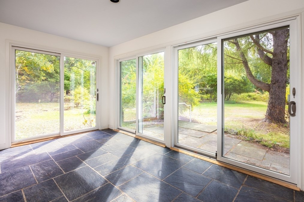 855 Concord Ave, Belmont MA 02478-4041 exterior