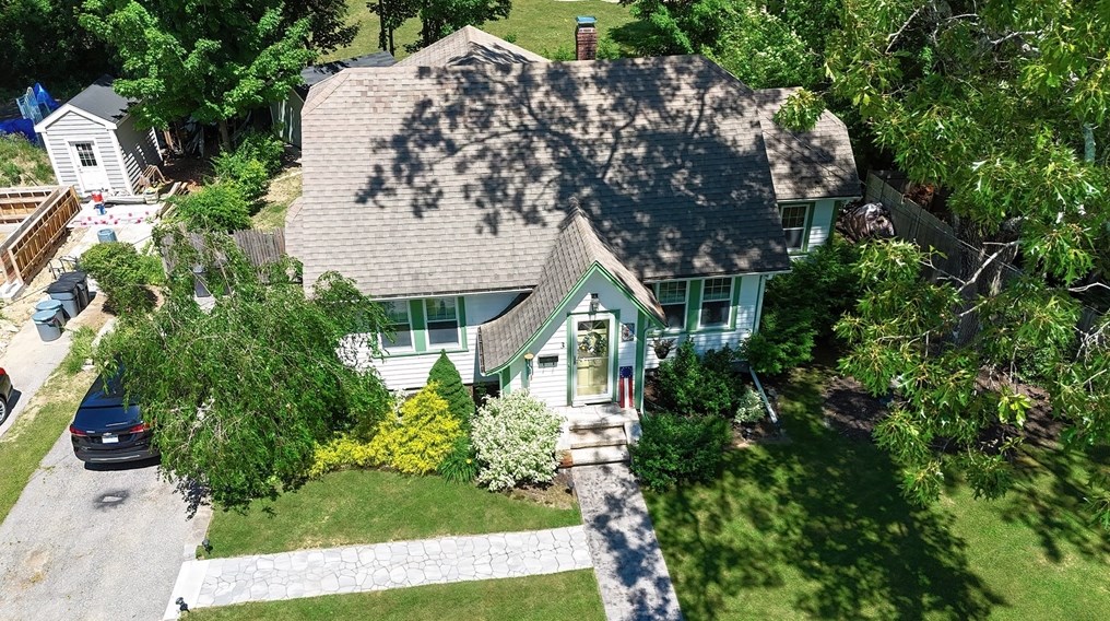 3 Jensen Ave, Chelmsford, MA 01824