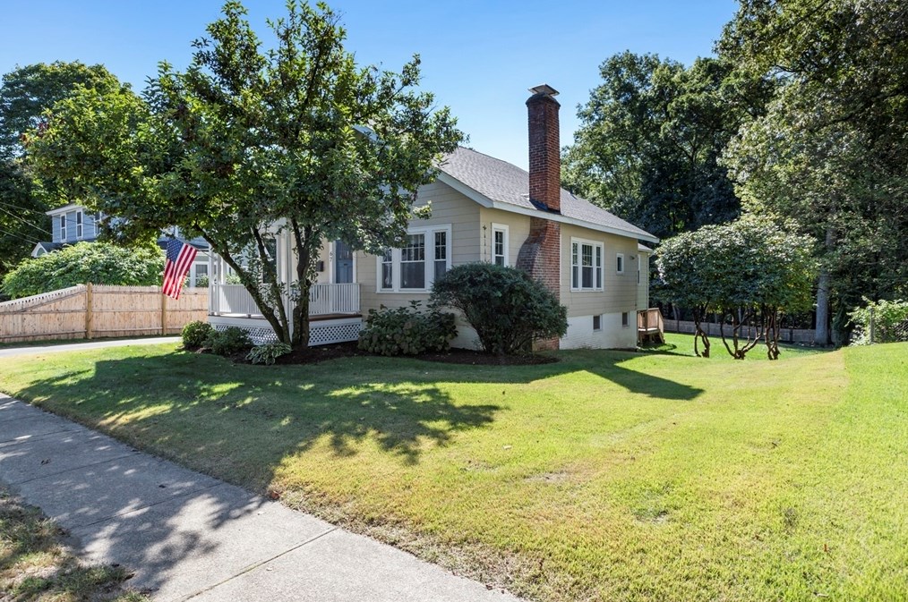 67 Holden St, Attleboro, MA 02703 exterior