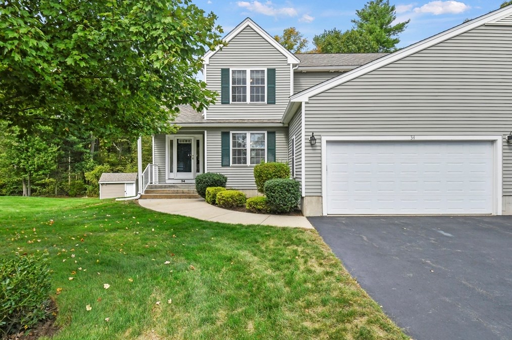 34 Captain Carlson Way #34, West Bridgewater, MA 02379