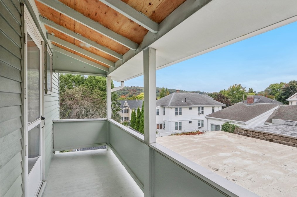 80 Upland Rd, Belmont, MA 02478