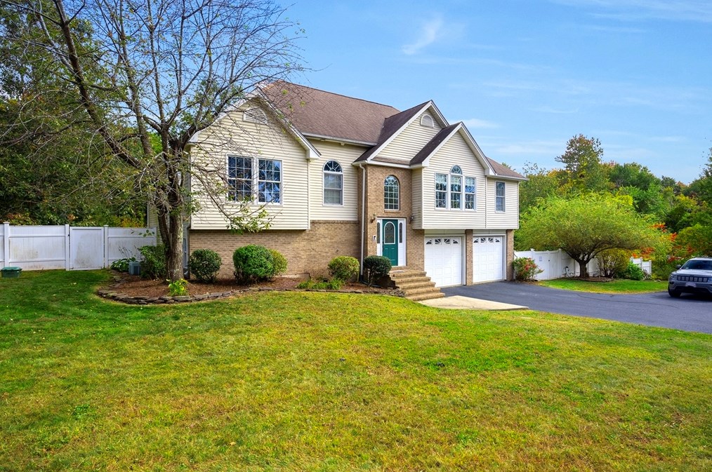 291 Three Rivers Rd, Wilbraham, MA 01095