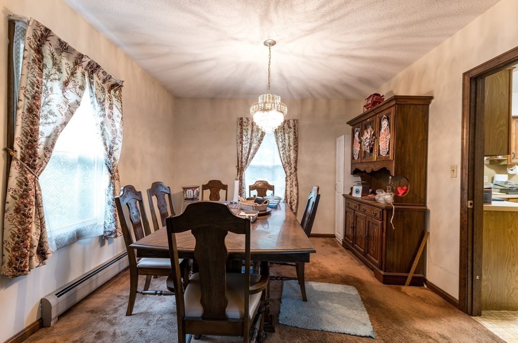 53 Tucker Ln, Dartmouth MA 02747-3528 exterior