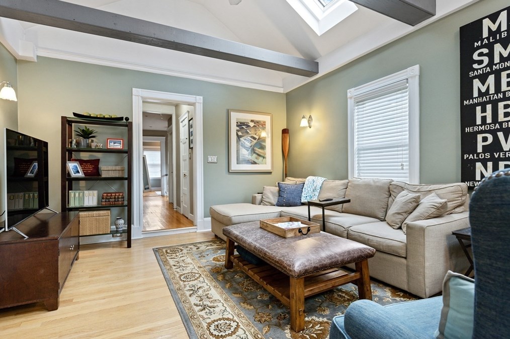 13 Saint James #2, Newton, MA 02458