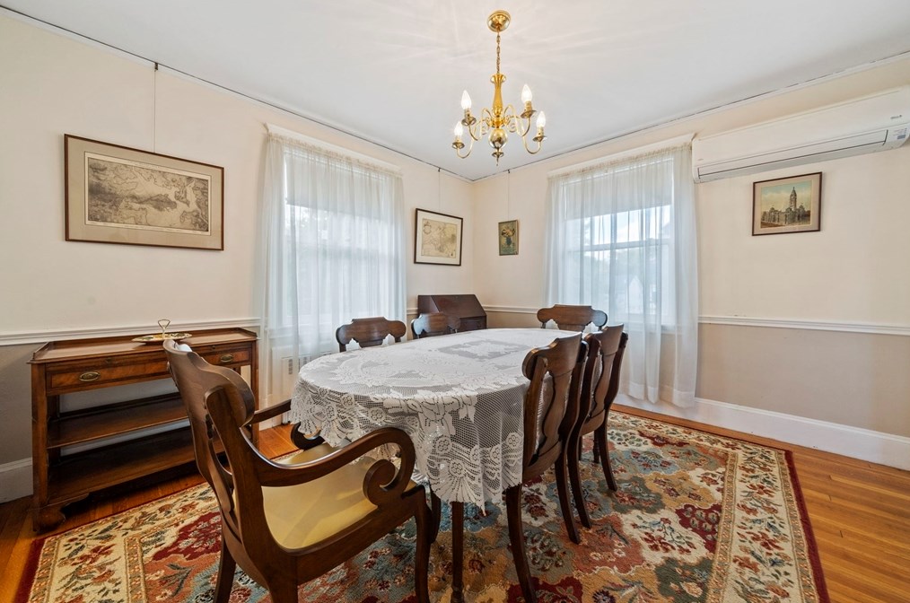 75 Greenleaf St, Quincy MA  02169-4429 exterior