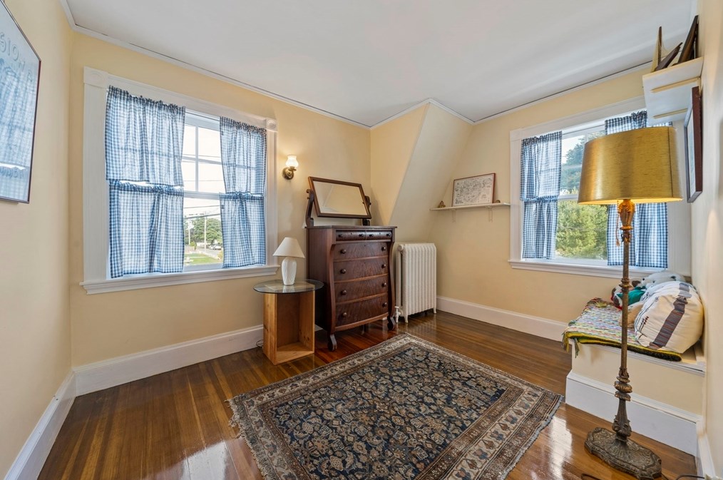 75 Greenleaf St, Quincy MA  02169-4429 exterior