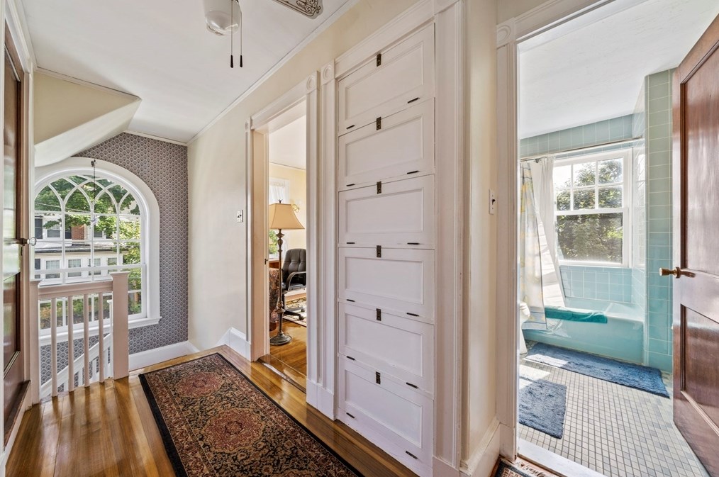 75 Greenleaf St, Quincy MA  02169-4429 exterior