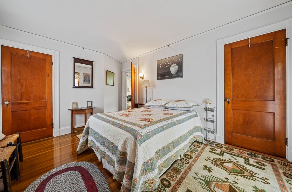 75 Greenleaf St, Quincy MA  02169-4429 exterior