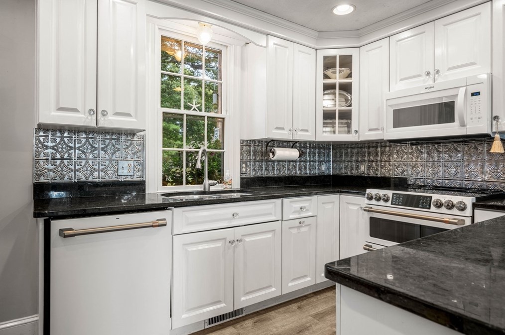 655 Broadway, Haverhill MA 01830-2404 exterior