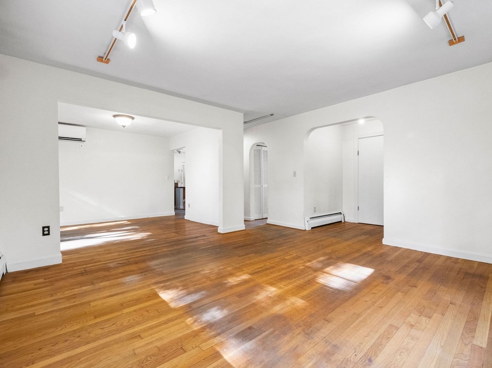 111 Fairmont St, Arlington MA 02474-8718 exterior