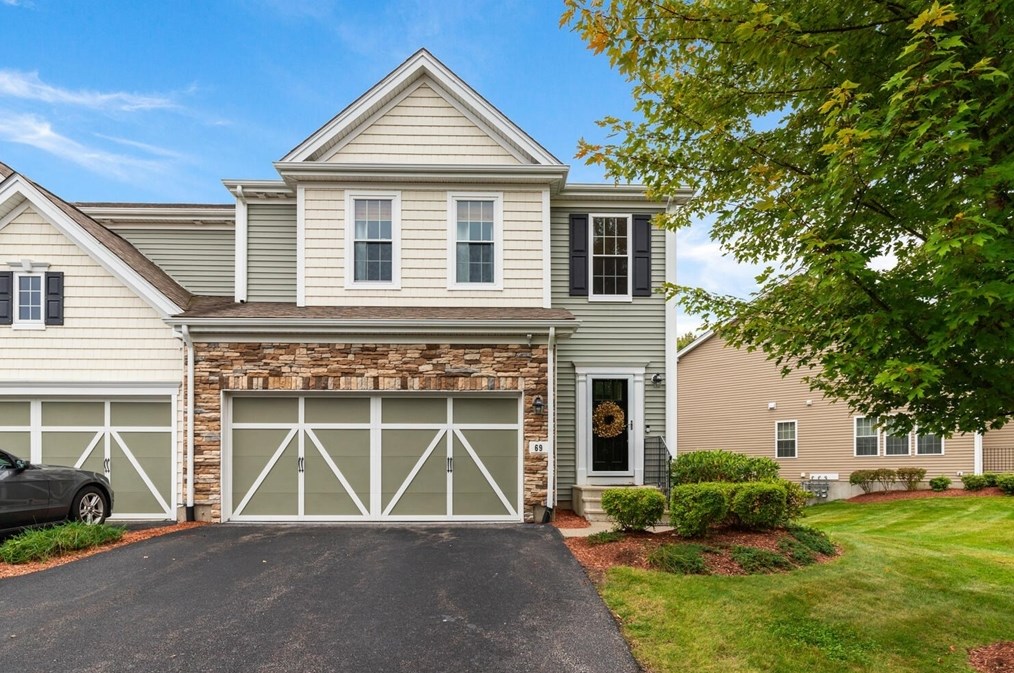 69 Kendall Ct, Bedford, MA 01730-1680