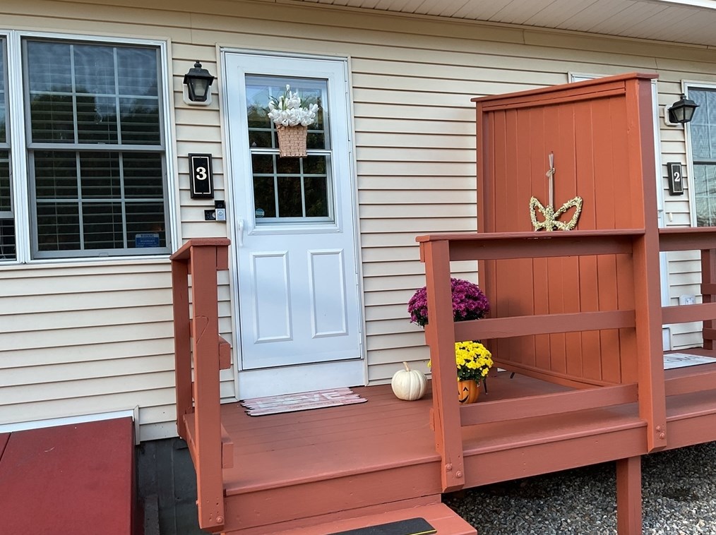 138 Main St #3, Montgomery, MA 01085