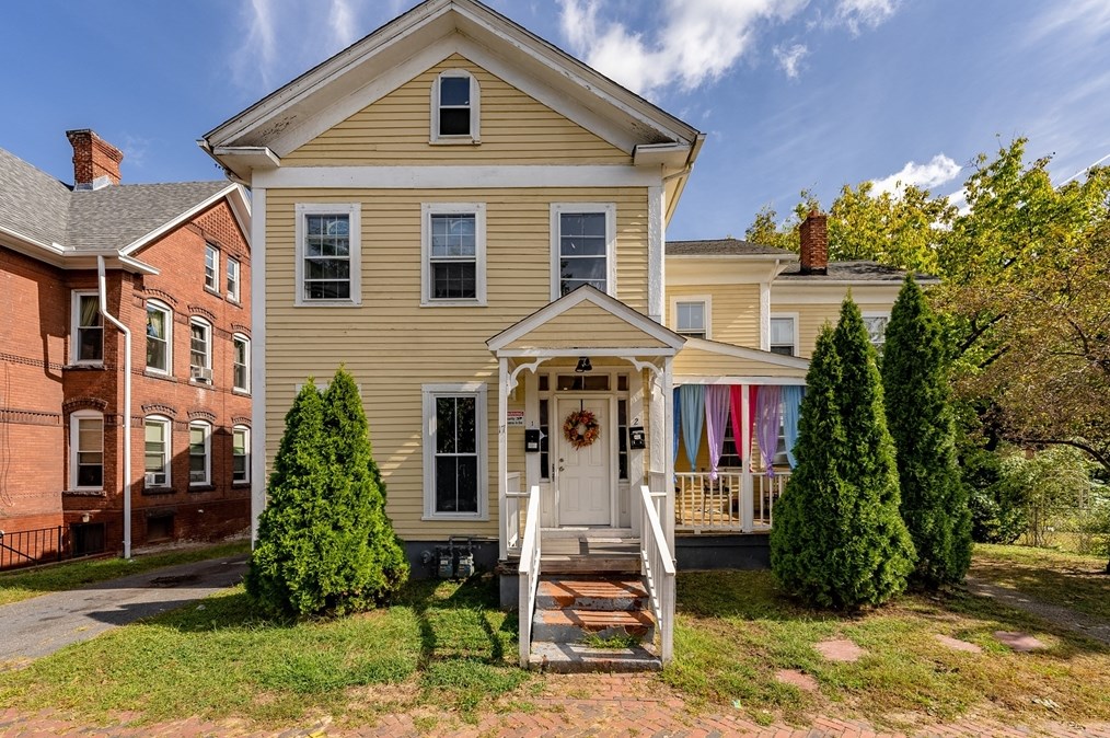 17 George St, Springfield, MA 01105