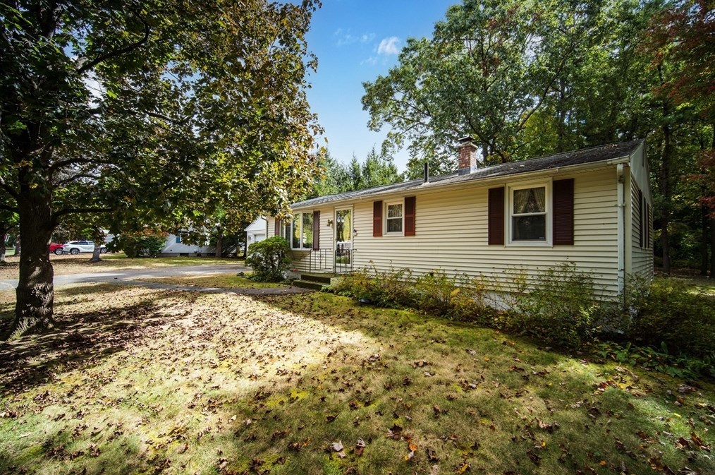 1 Forest Dr, South Hadley, MA 01075