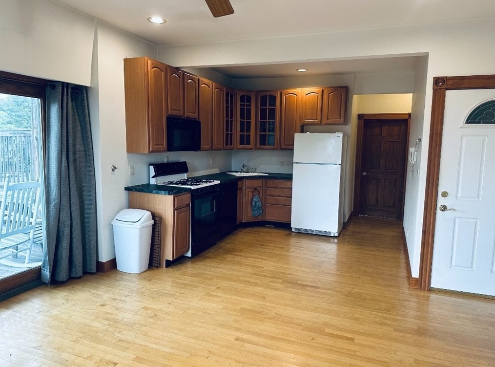 10 Warren St #3, Medford, MA 02155