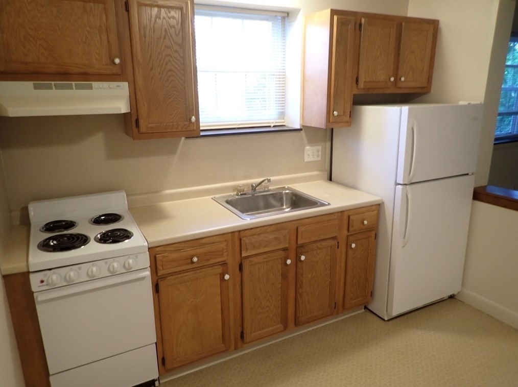 31 Pond St #5, Waltham, MA 02451