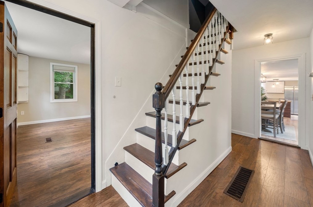 175 Plymouth St, Carver MA  02330-1002 exterior