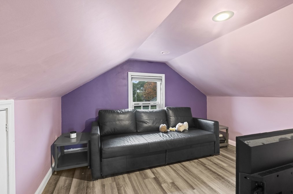 176 Salem St, Reading MA 01867-2617 exterior