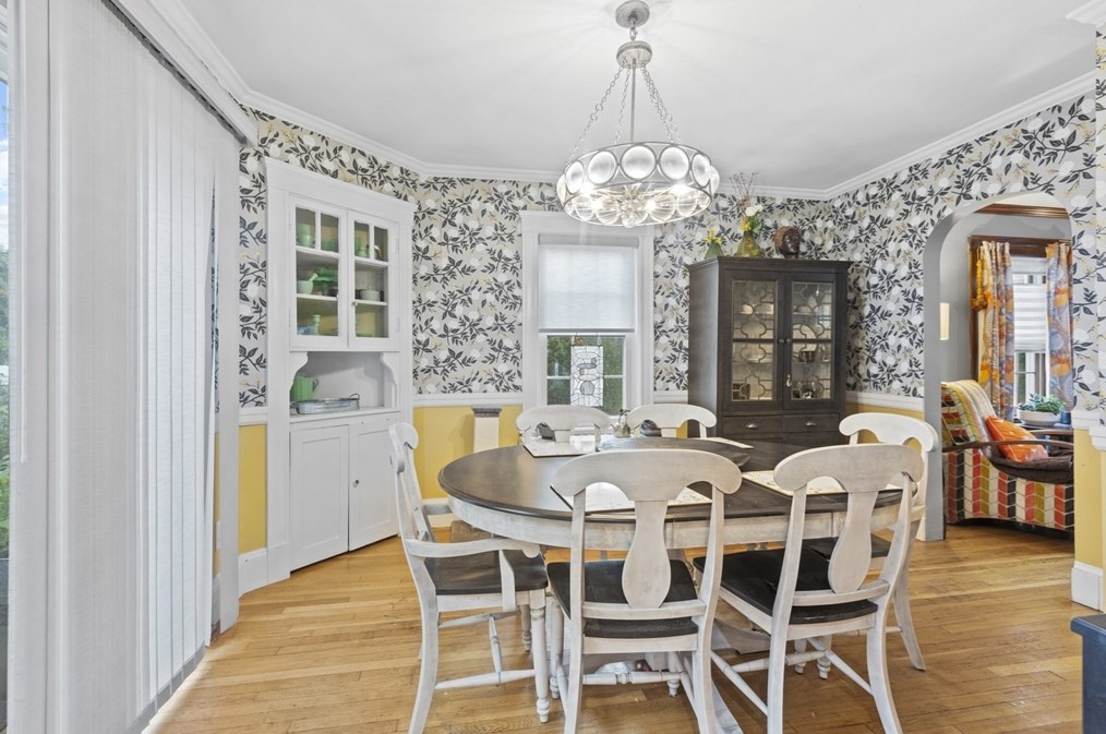 176 Salem St, Reading MA 01867-2617 exterior