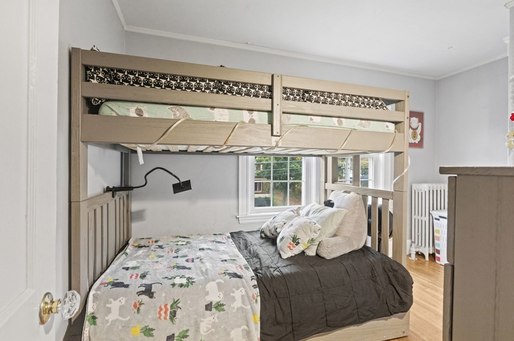 176 Salem St, Reading MA 01867-2617 exterior