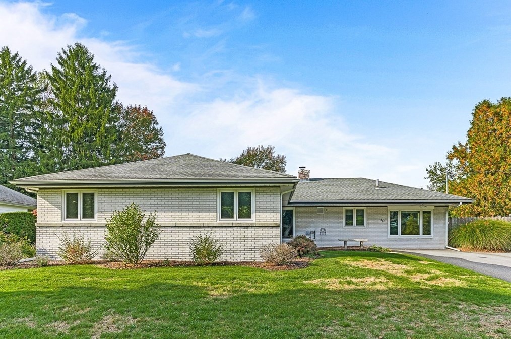 40 Mosman St, Newton, MA 02465