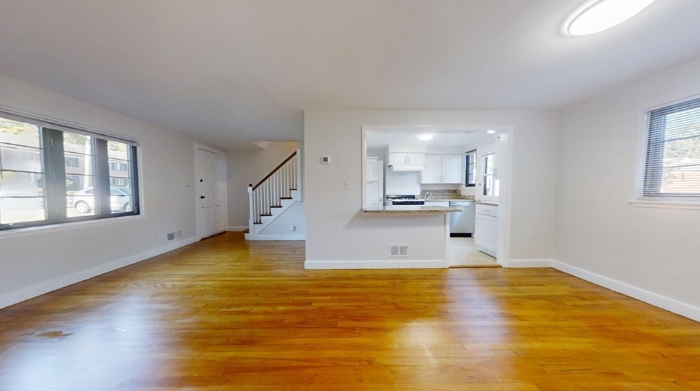 17 Grant Ave #17, Watertown, MA 02472