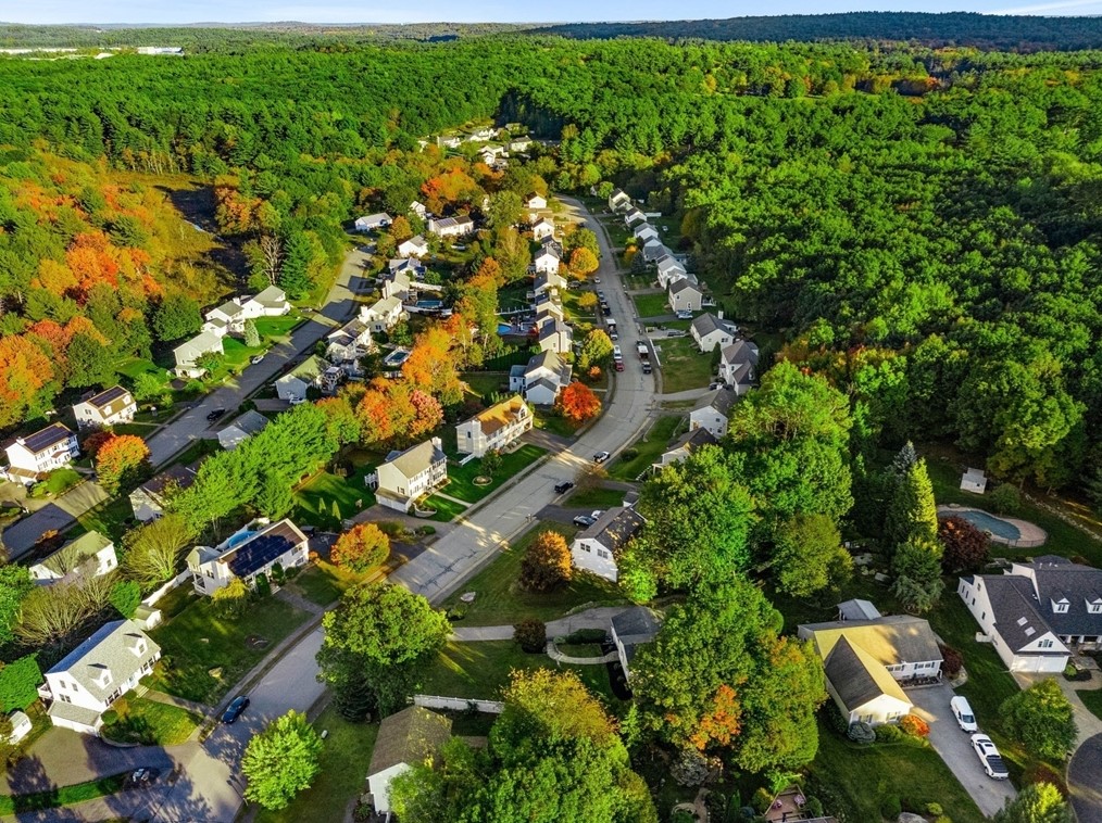 3 Pingry Way, Ayer MA 01432-1774 exterior