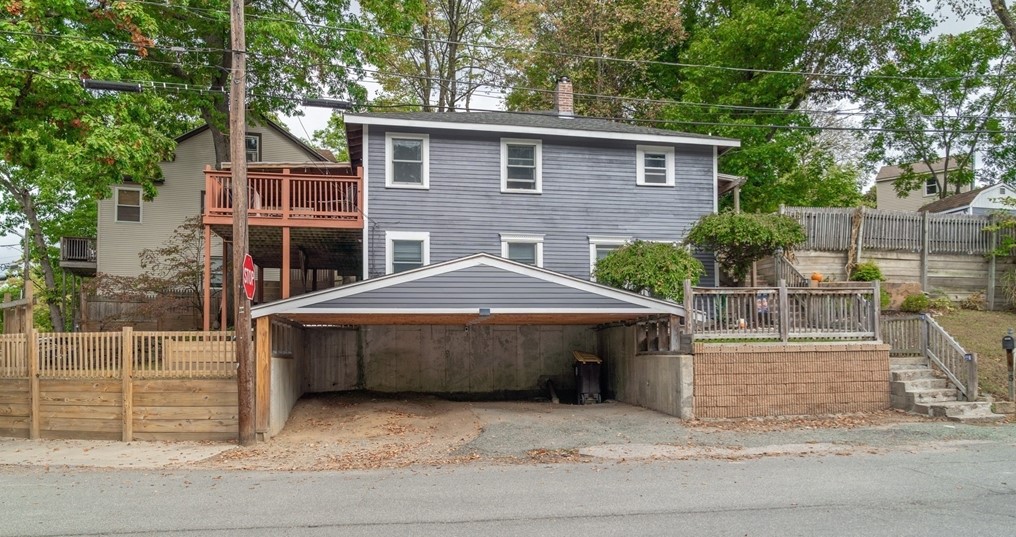 5 Lambert Ave, Weymouth, MA 02189