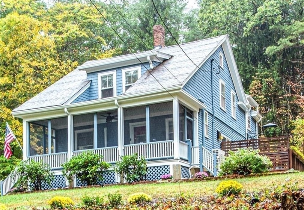 32 Union St, Norfolk, MA 02056-1704